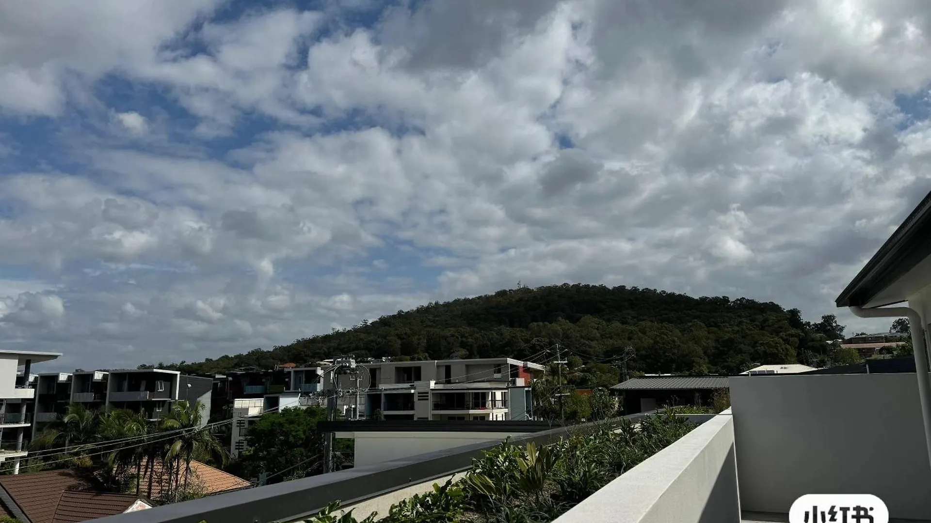 Newly Spacious Top Floor Good View Apartment Brisbane